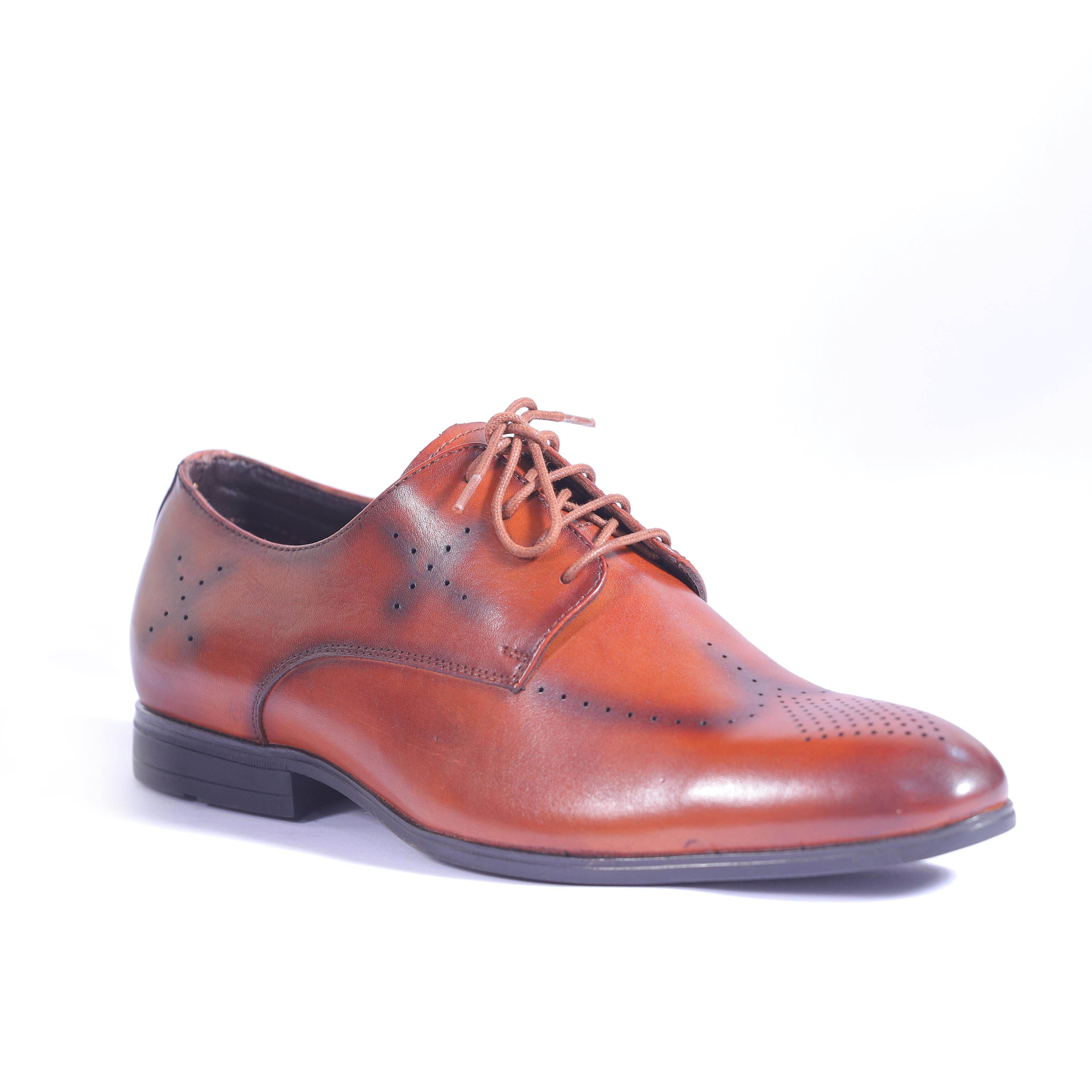 How to Wear Brogue Mens Brogues Shoes Types to Style with Perfect At   LIBERTYZENO