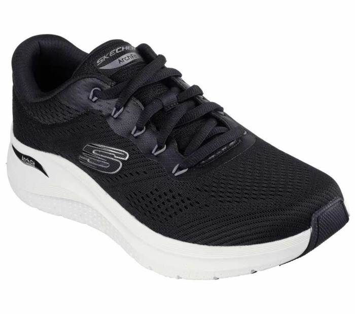 Skechers
