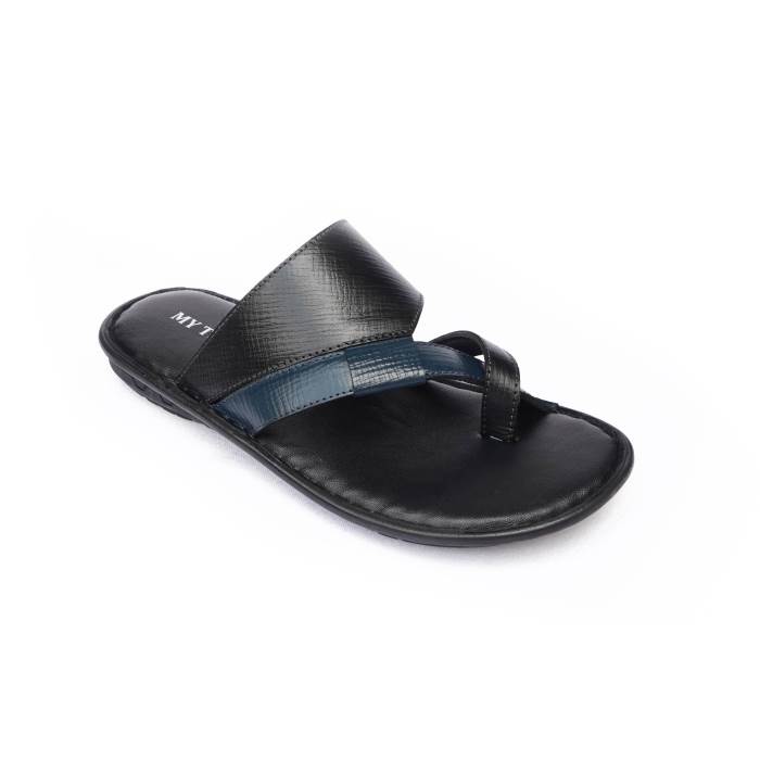 My Trendz Brand Mens Casual Soft Slipons Leather Chappal / Sandal 640 (Black)