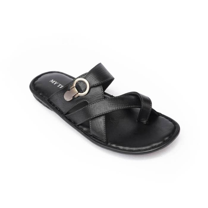 My Trendz Brand Mens Casual Soft Slipons Leather Chappal / Sandal 643 (Black)