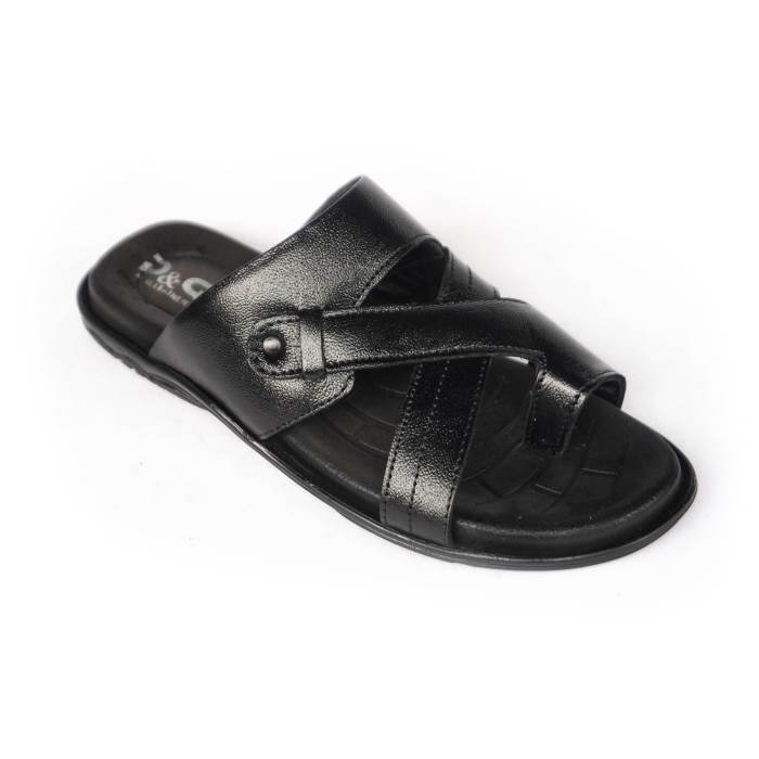 Skin Brand Mens Leather Casual Soft Slipons Sandal / Chappal 692.P (Black)