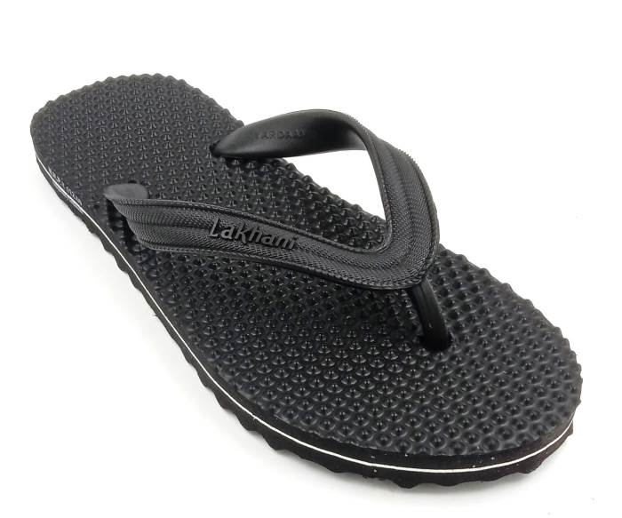 Lakhani Brand Womesn Acupressure Heera Slippers /Sandal /Flip Flop (Black)