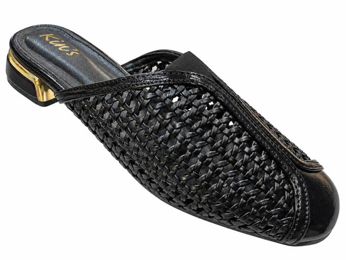 Kins Brand Womens Casual Box Heel Bantu Slipons Chappal 777-32 Black